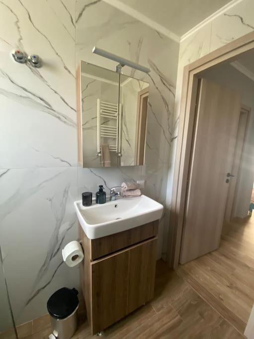 Kapsis Apartment In Drama City Εξωτερικό φωτογραφία